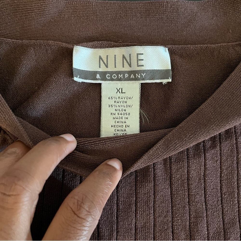 Nine & co 2000s office siren brown ribbed short sleeve top - Picture 7 of 7